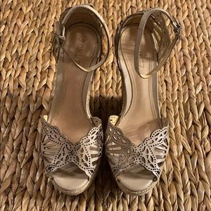 Schultz platform wedges